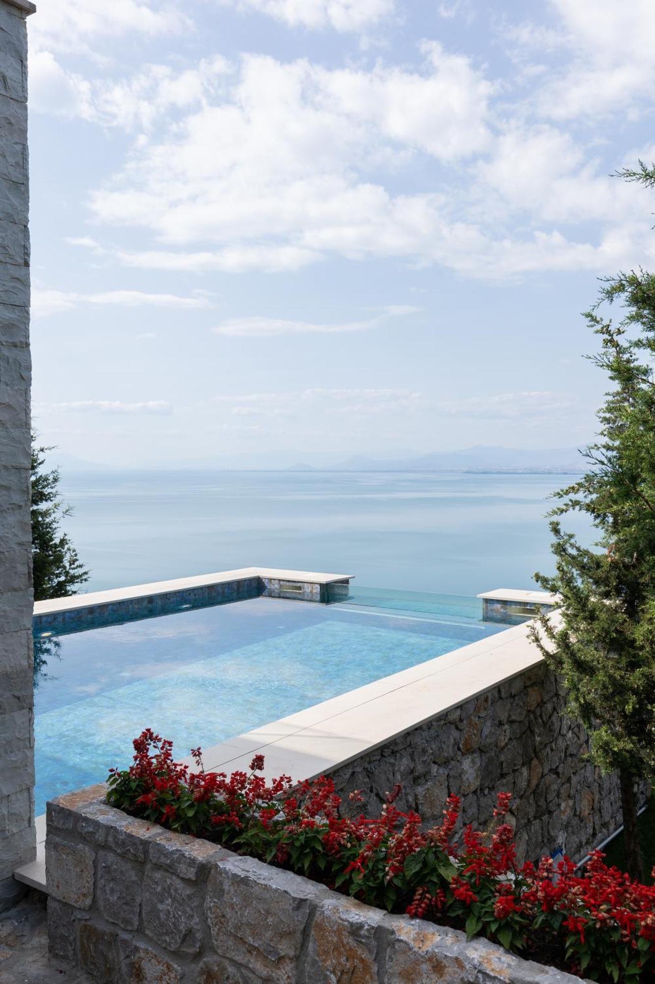 The Luxury Villa Shiroka Exterior photo
